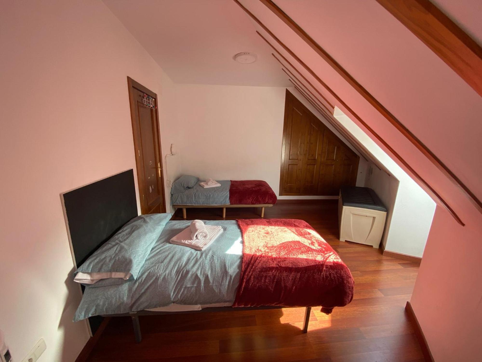 Increible Atico Centro Monachil Apartment ภายนอก รูปภาพ