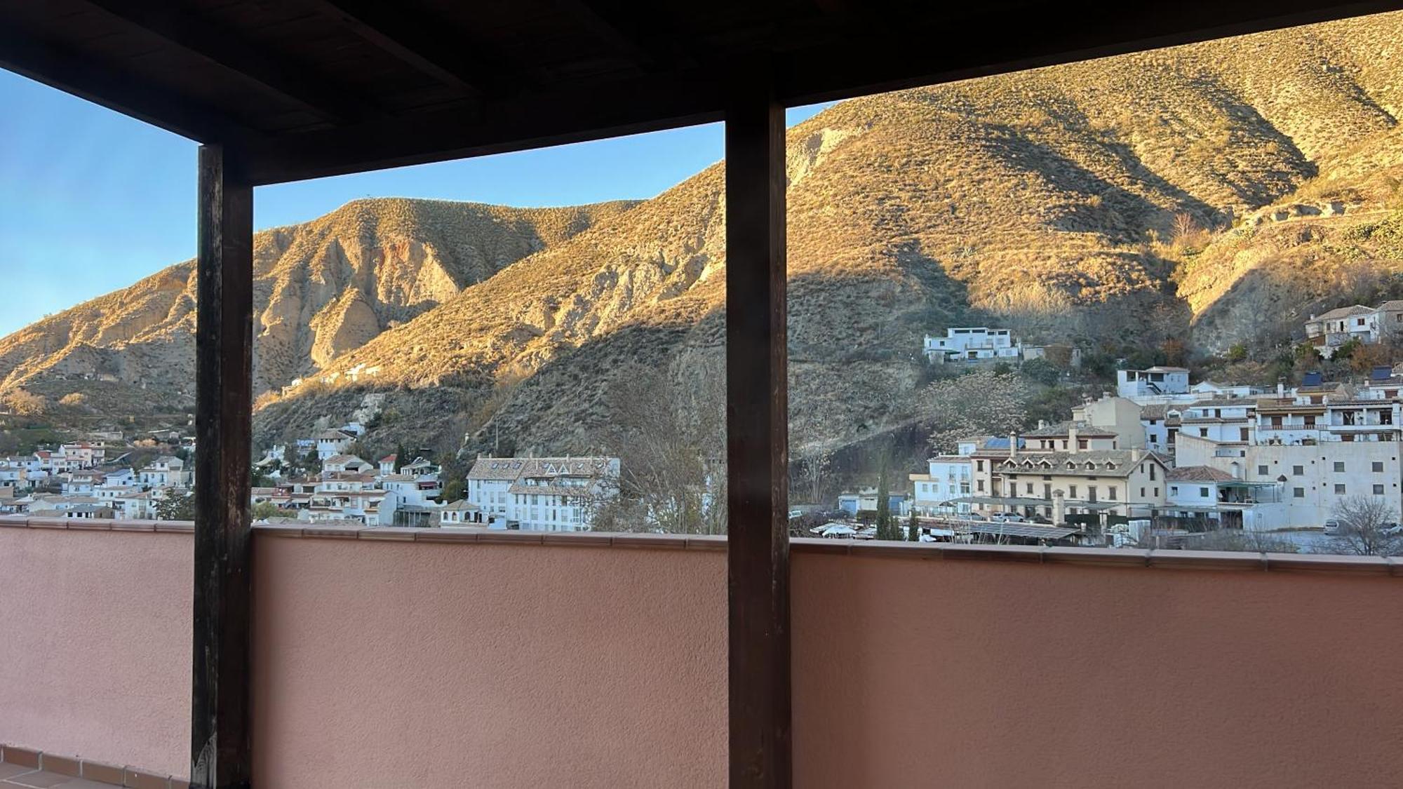 Increible Atico Centro Monachil Apartment ภายนอก รูปภาพ